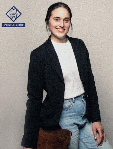 Эстетическая реставрация зубов ESTELITE ASTERIA. Передняя и боковая группы